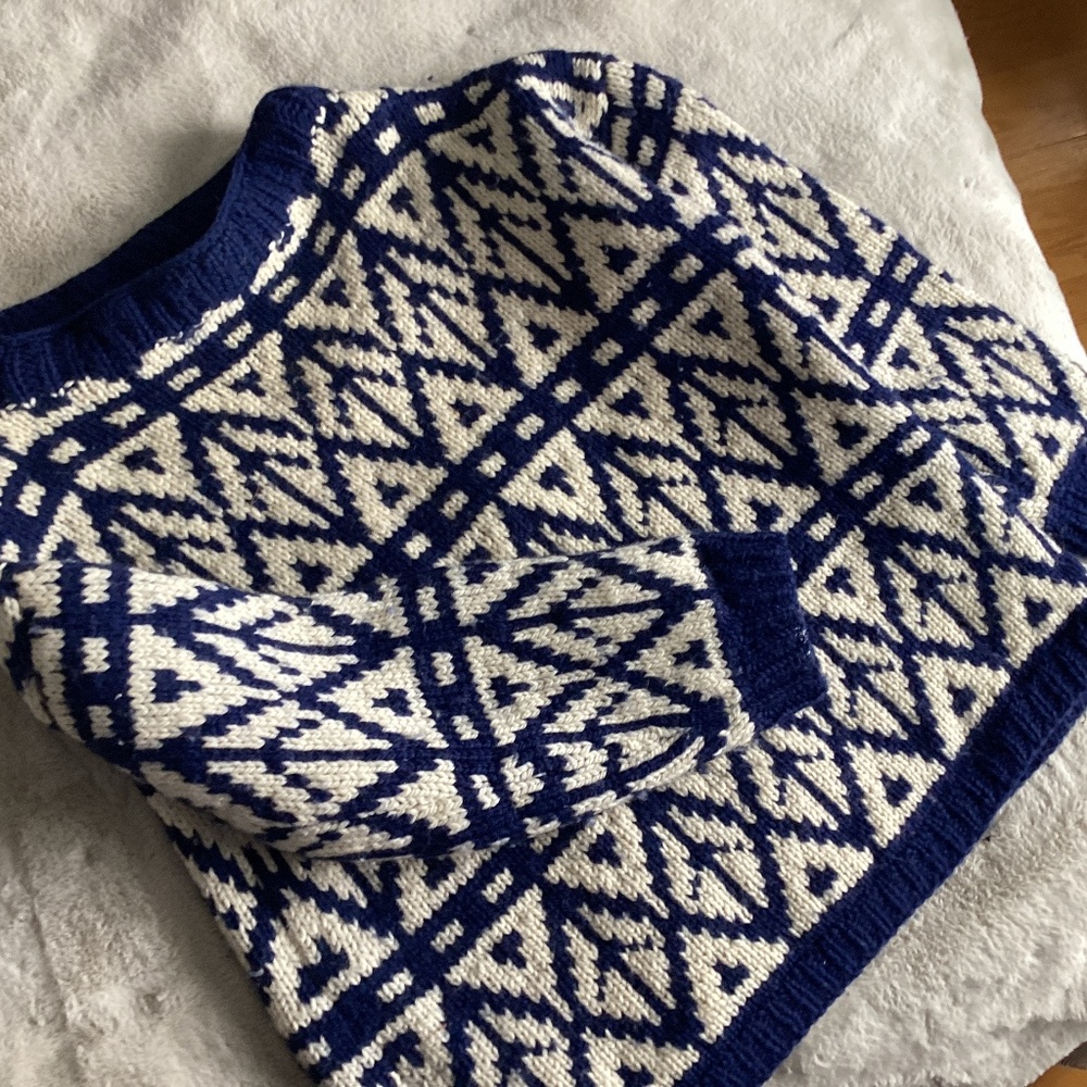 Handmade Women’s Wool Vintage Geometric Pattern Sweater